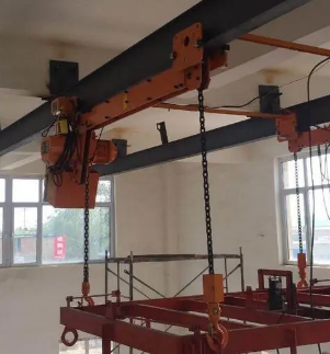 環鏈型電動葫蘆在汽車焊涂聯合車間中的吊裝作用